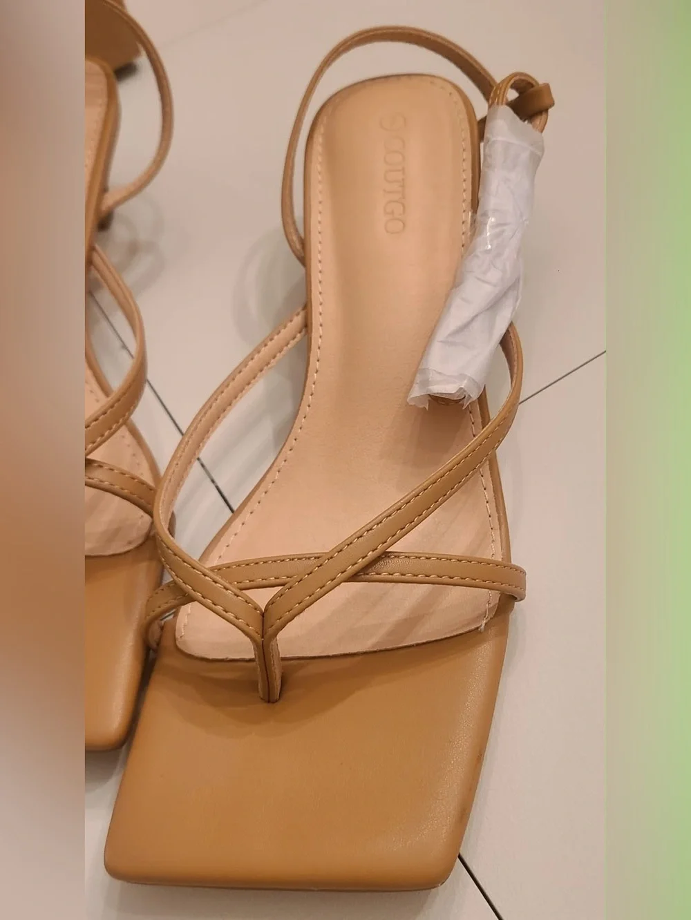 Coutgo Women's Square-Toe Strappy Sandals in Camel NEW in Box size 7